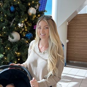 Meet your Posher, Candace